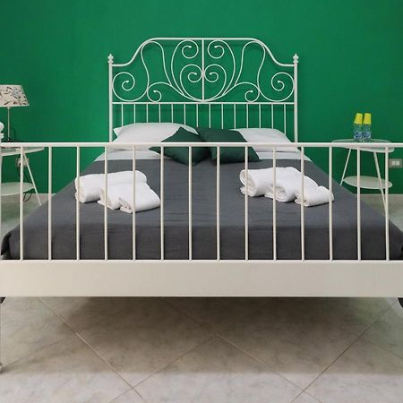 La Darsena Fiumicino Bed & Breakfast Exterior foto